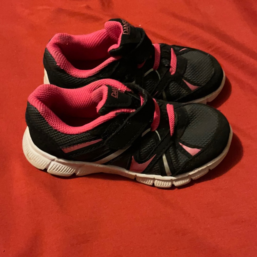 🎉3 for $10🎉 Girls Tennis Shoes